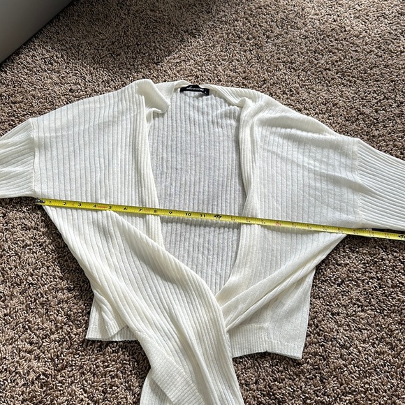 NWT Olivaceous Apricot Lane Cream Cropped Tie Front Cardigan Sweater Large - Picture 12 of 13